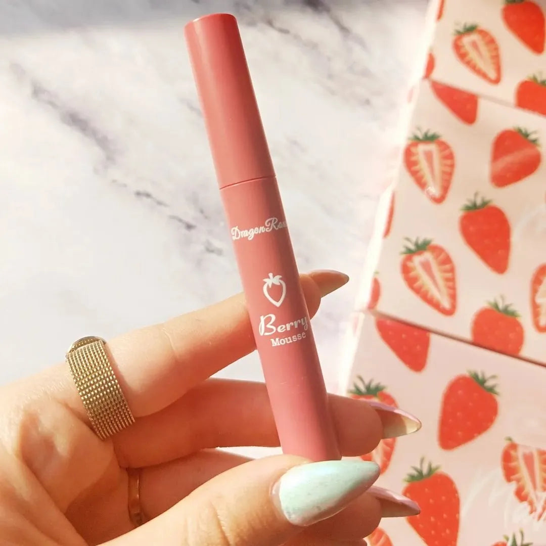 Gloss Strawberry matte(Random)