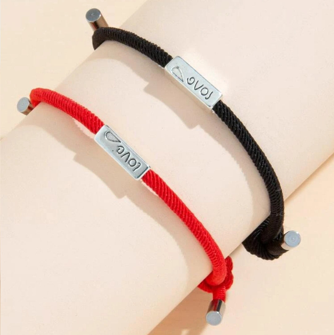 Bracelets rouge et noire pour couples ou bestfriends (2pcs)