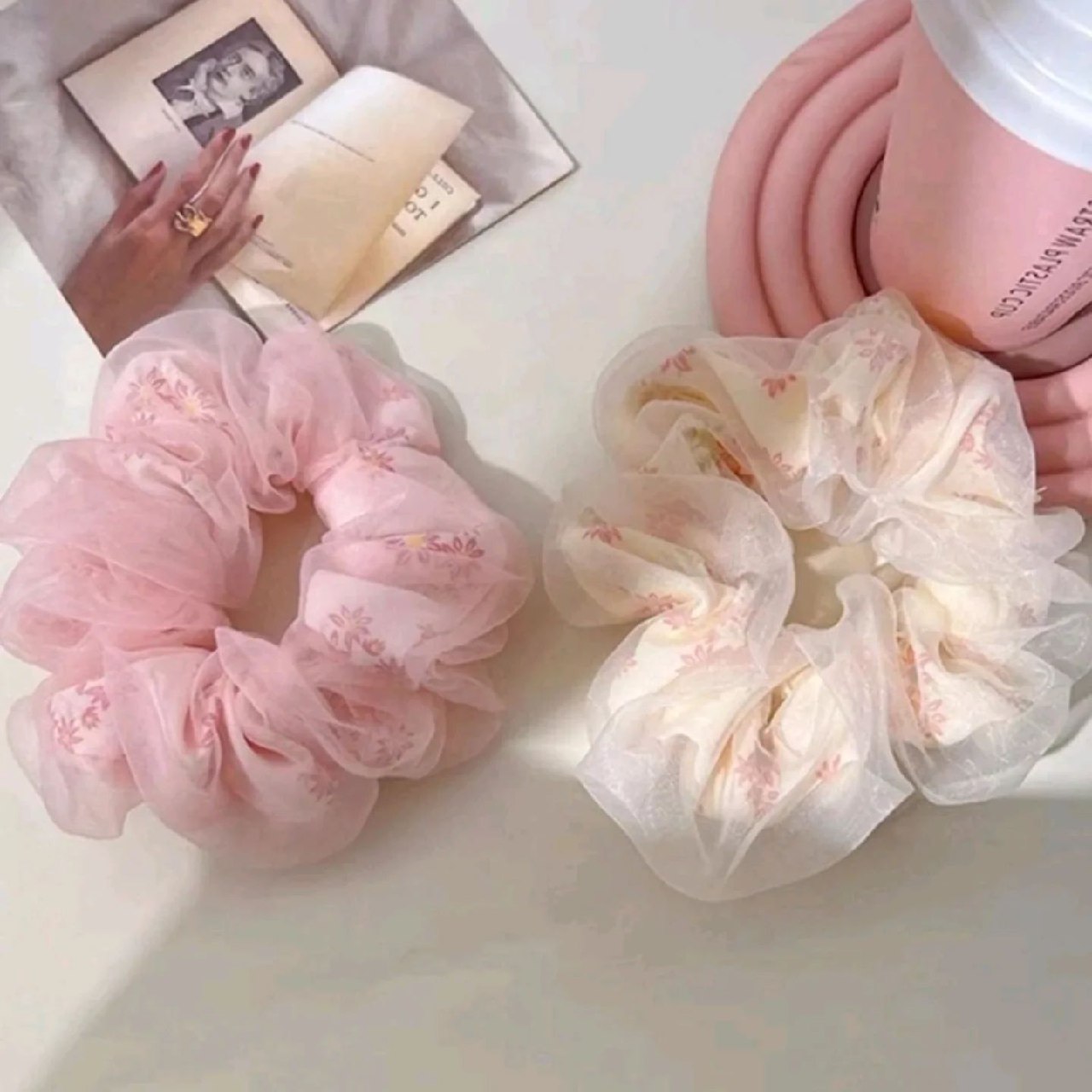 Scrunchie - Chouchou de cheveux fleuries